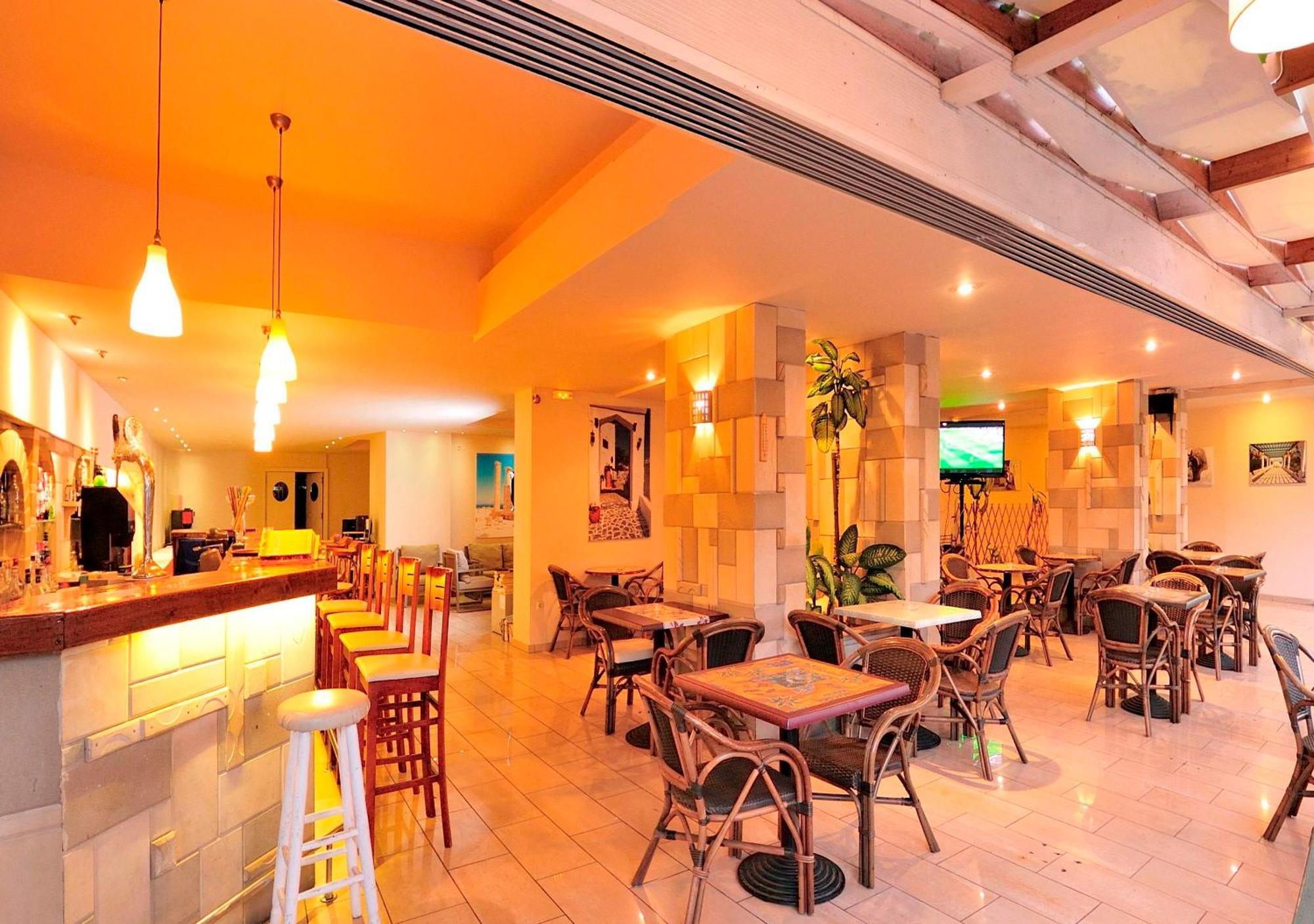 Carina Hotel Rhodes City エクステリア 写真