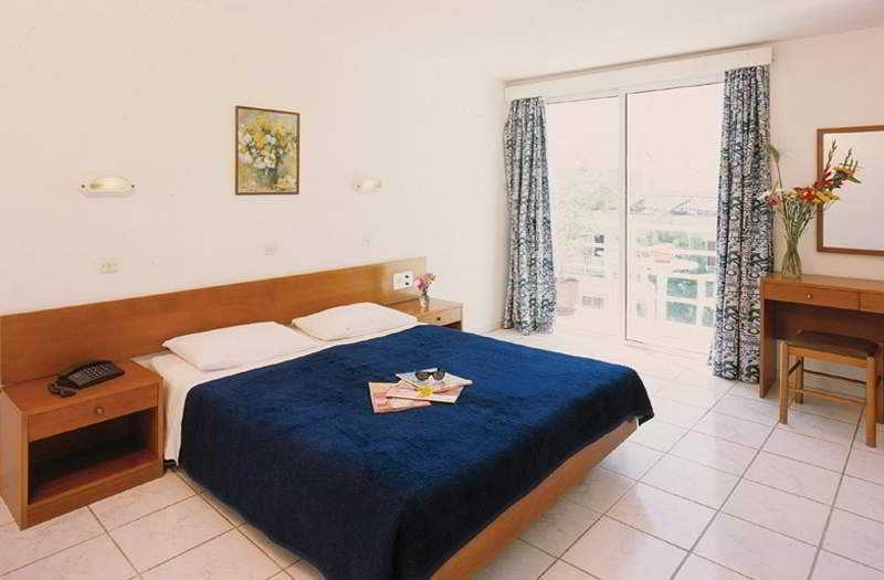 Carina Hotel Rhodes City エクステリア 写真